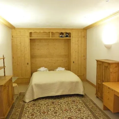 Appartement Crans-montana Sleeps 8 Wifi