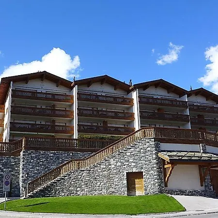 Crans-montana Sleeps 8 Wifi Crans-Montana